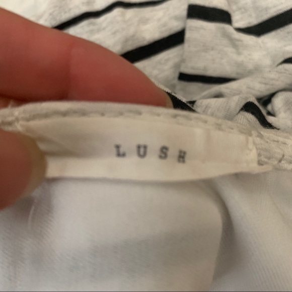 Dress - Picture 3 of 3